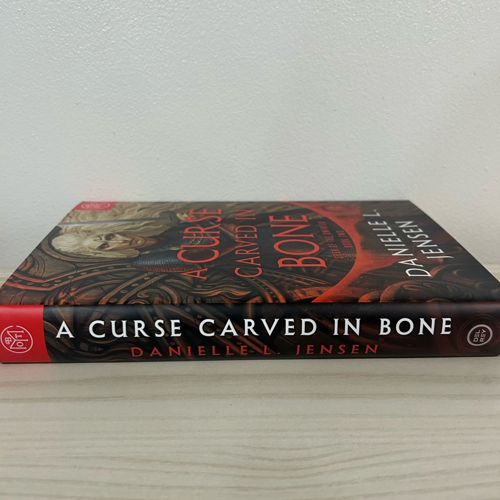 A Curse Carved in Bone by Danielle L. Jensen (Book #2) - Picture 2 of 3